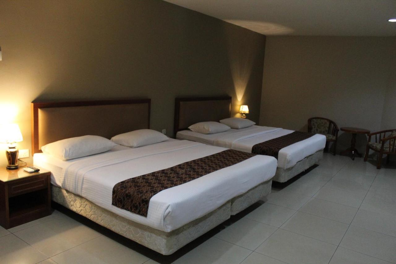Hotel Palm Inn Butterworth Kültér fotó