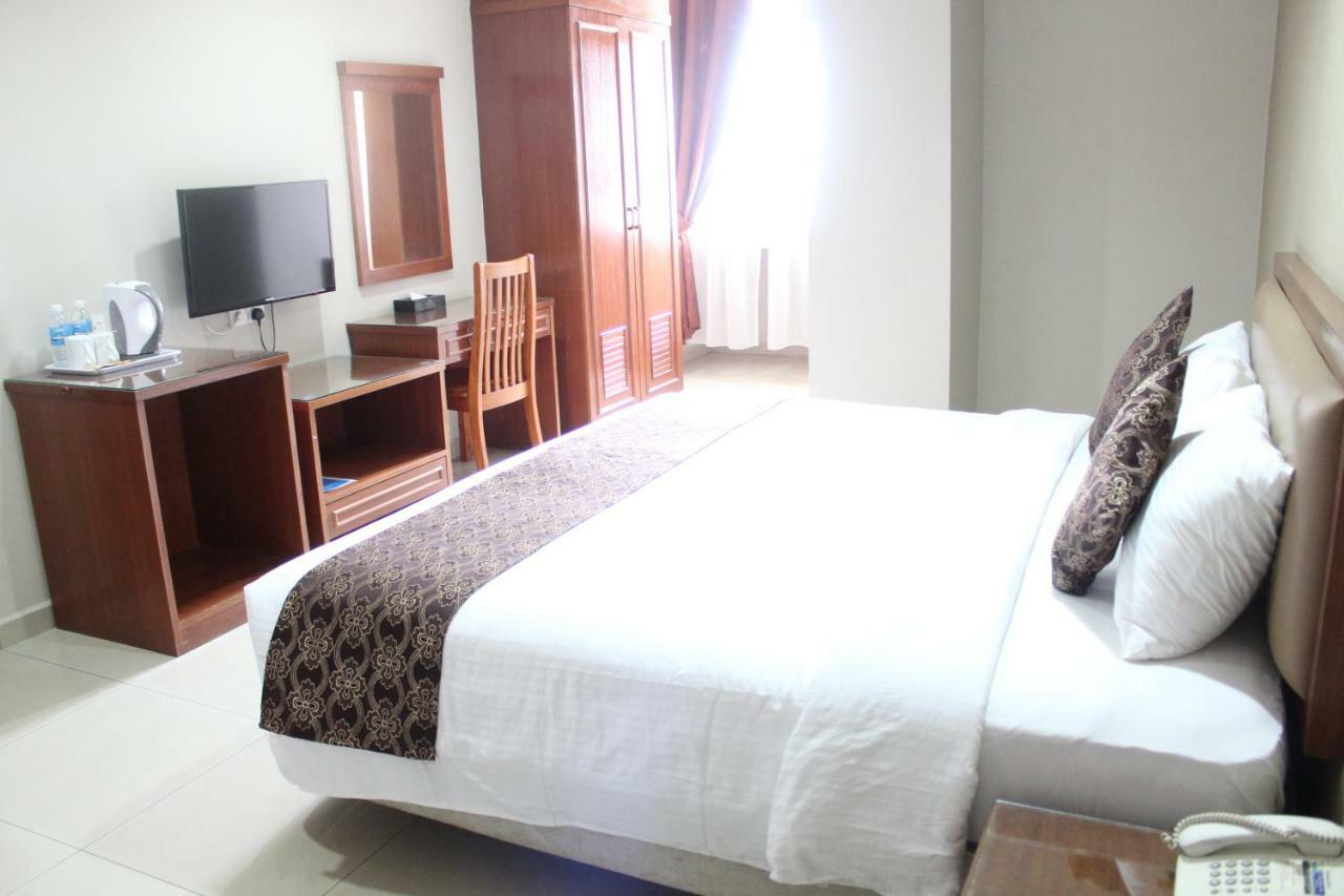 Hotel Palm Inn Butterworth Kültér fotó